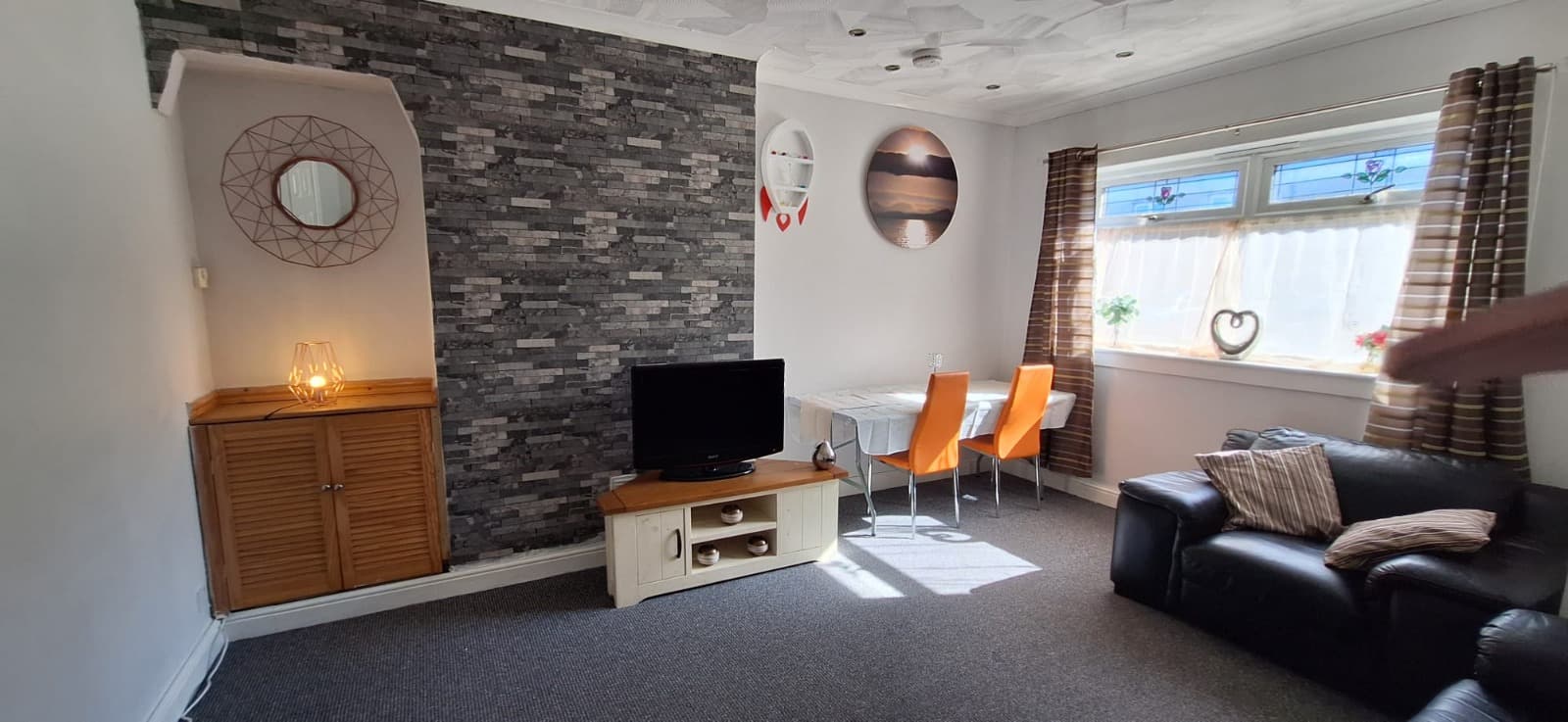 Bailliehill Place, Kilmarnock - Image 2